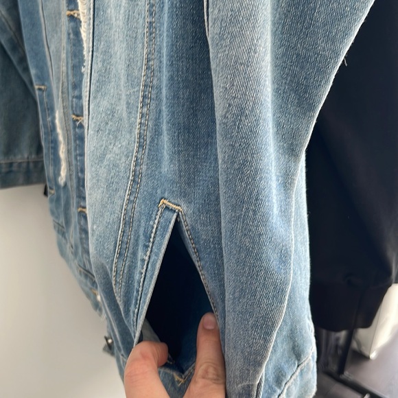 Distressed baby blue jean jacket from Shein - Picture 5 of 5